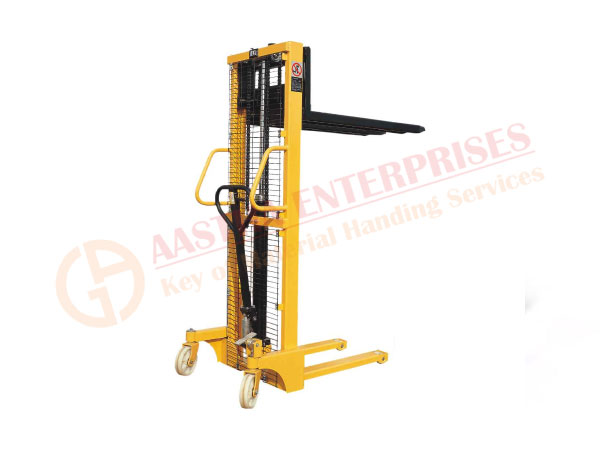 Manual Stacker Manufacturers in Pune | Aastha Enterprises 